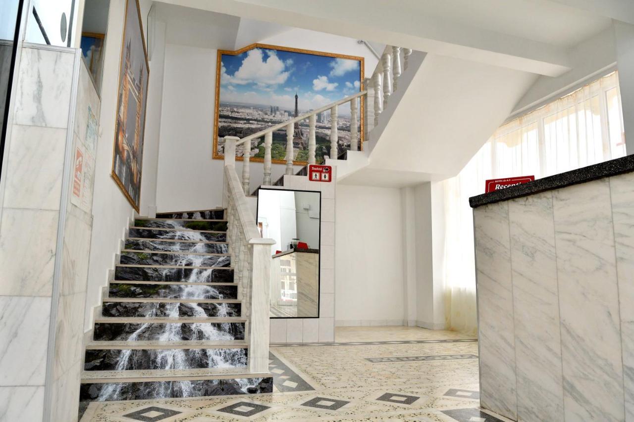 Casa Simescu I Hostel Karánsebes Kültér fotó